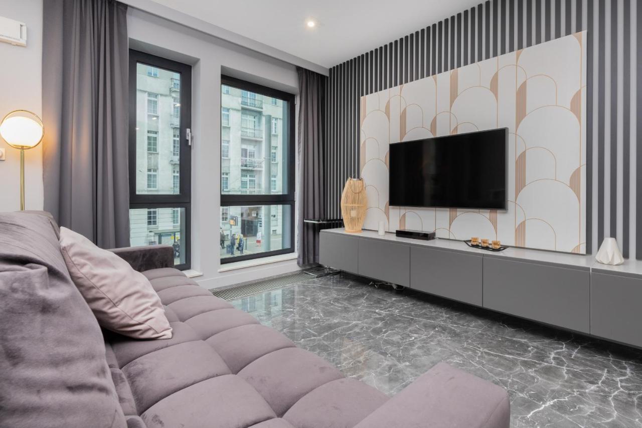 Luxurious Apartment With Two Bedrooms And Parking In Gdynia By Noclegi Renters Exterior foto